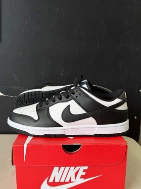 Nike Dunk Low Panda Men’s Brand New With Box
Size 8-12